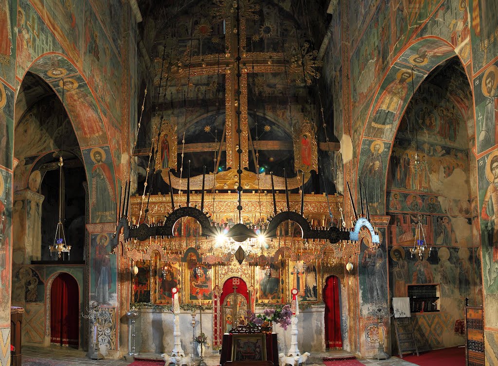 iconostasis in piva monastery