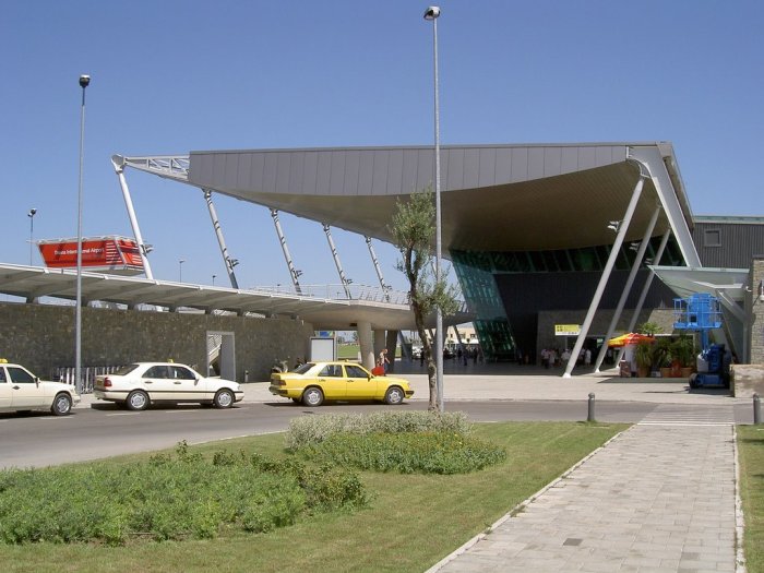 tirana airport rinas